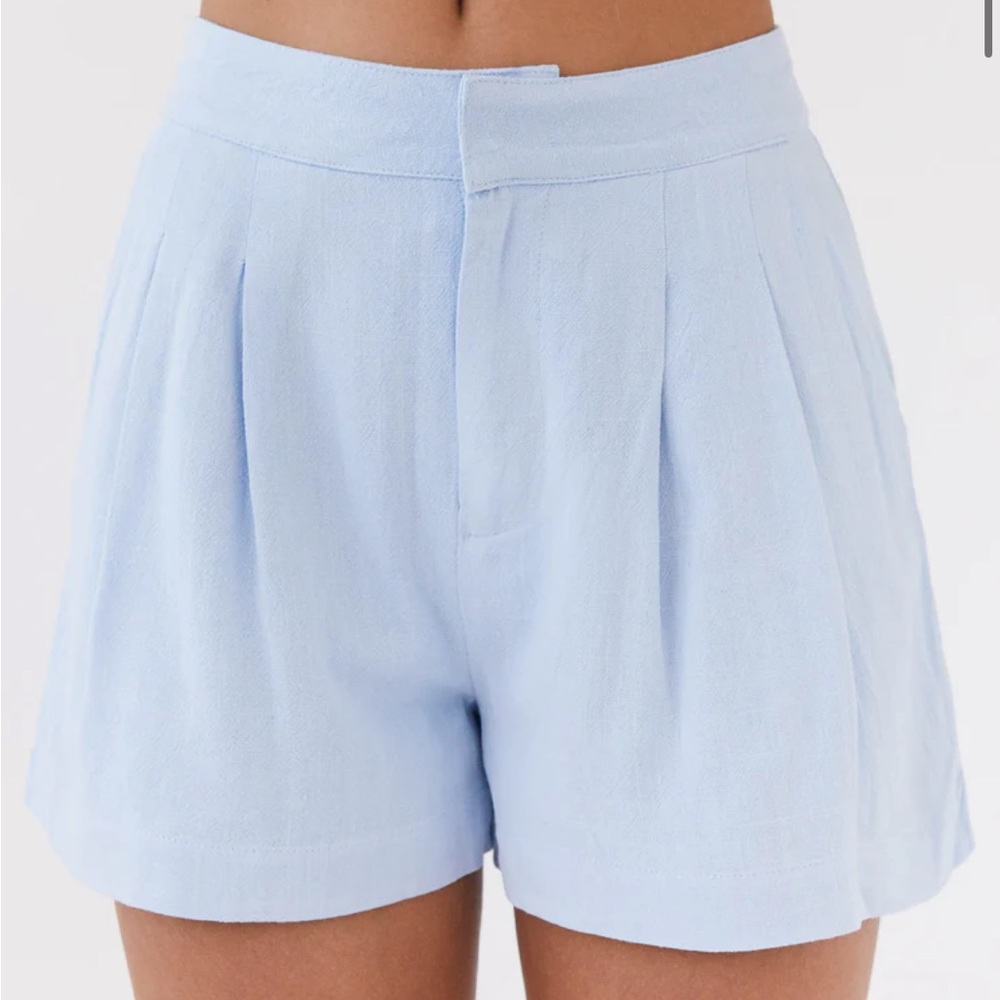 Peppermayo born for Bordeaux linen shorts